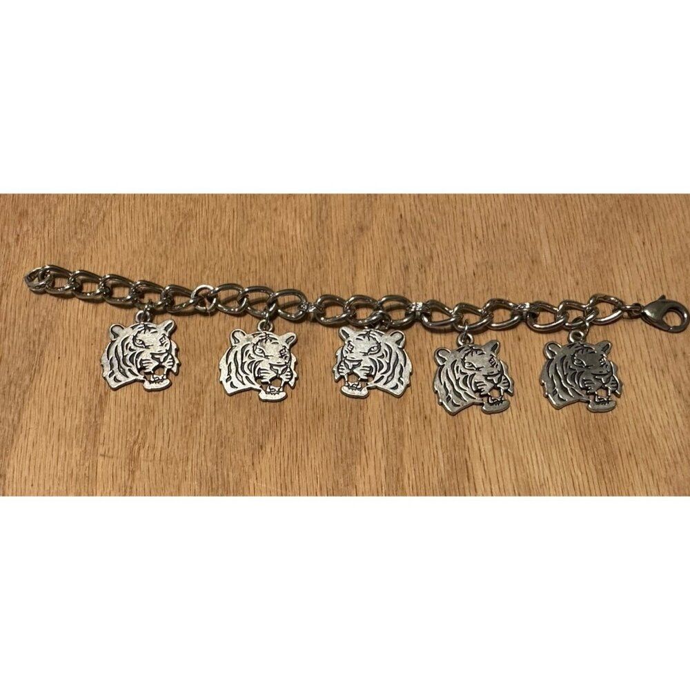 silver tone charm bracelet double sided tiger Lion head pendants